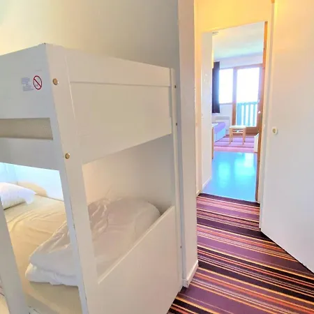 4 Pers, Vue, Wifi, Casier à - - Fr-1-314-168 *